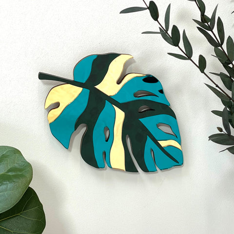 Mirrored Acrylic Monstera Leaf Wall Plaque